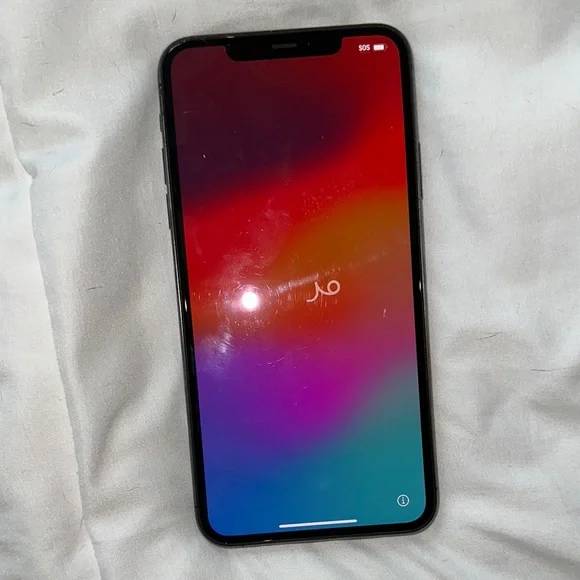 iPhone 11 Pro Max - Picture 4 of 5